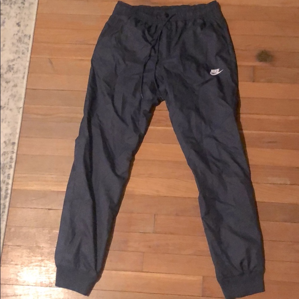 Navy Nike sweatpants